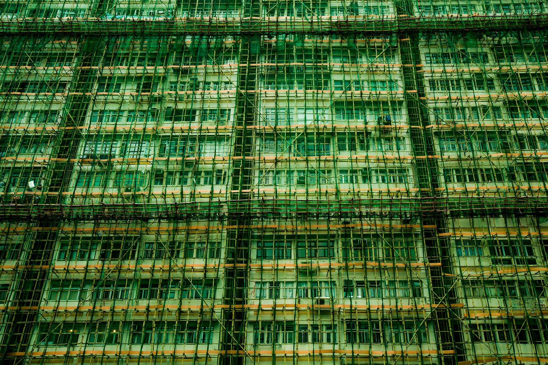 101115_2052